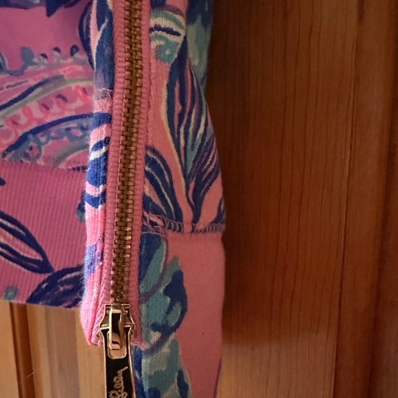 Lilly Pulitzer Lilac Rose Just a Lil Jelly Beach Comber Pullover - Picture 5 of 8